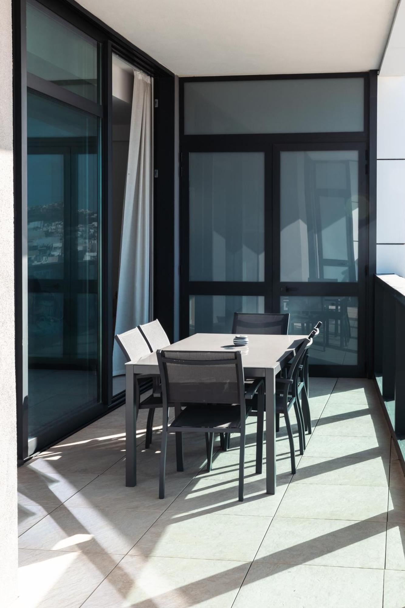Modern Apartment In The Center Of St Julians By Arcobnb San Ġiljan Buitenkant foto